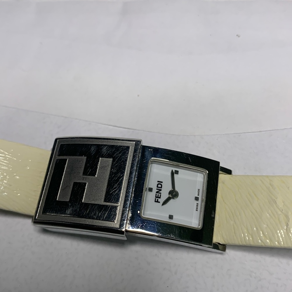 Fendi watch calfskin leather strap